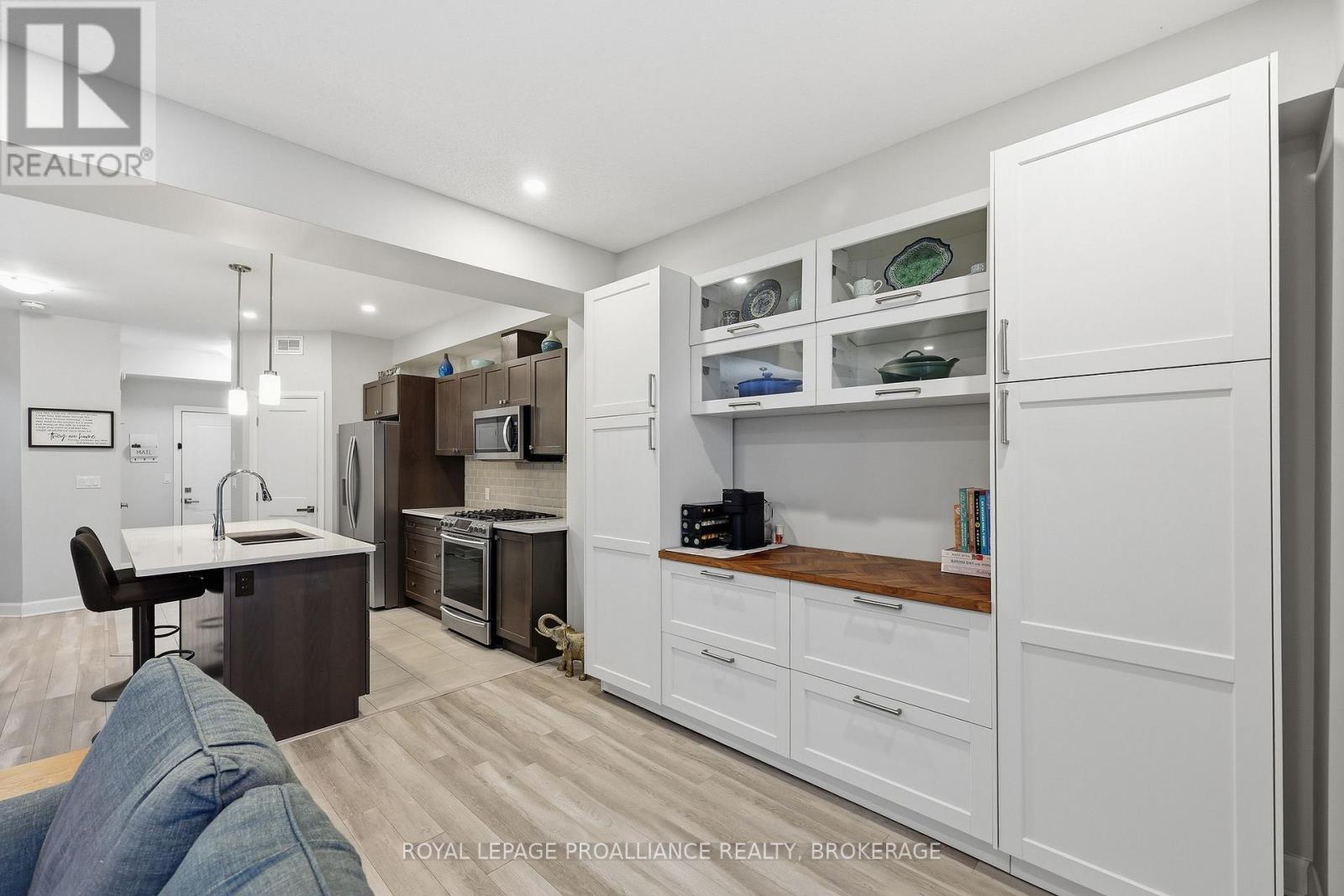 1205 Max Crescent — photo 17