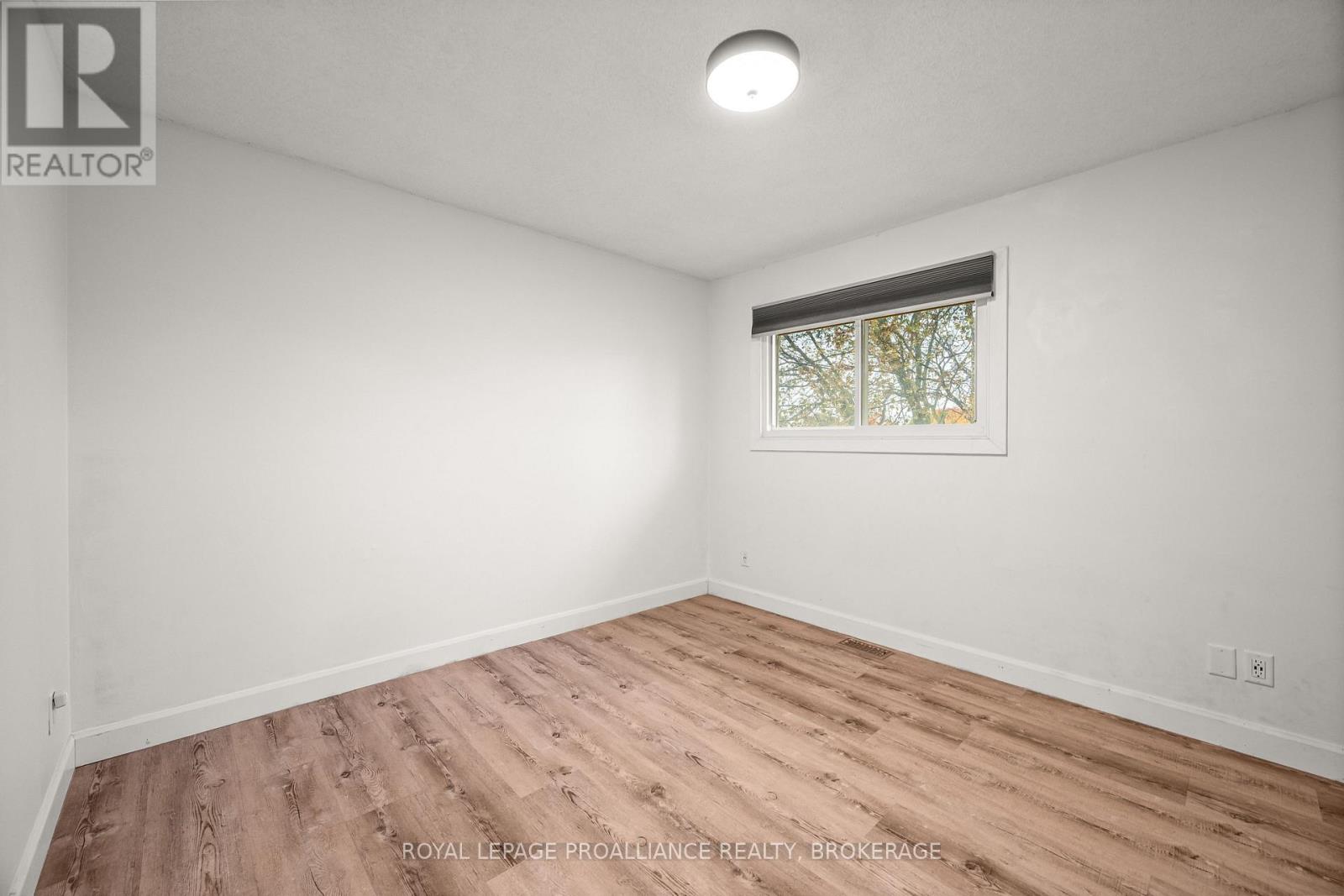 879 BEACONHILL COURT - Image 19