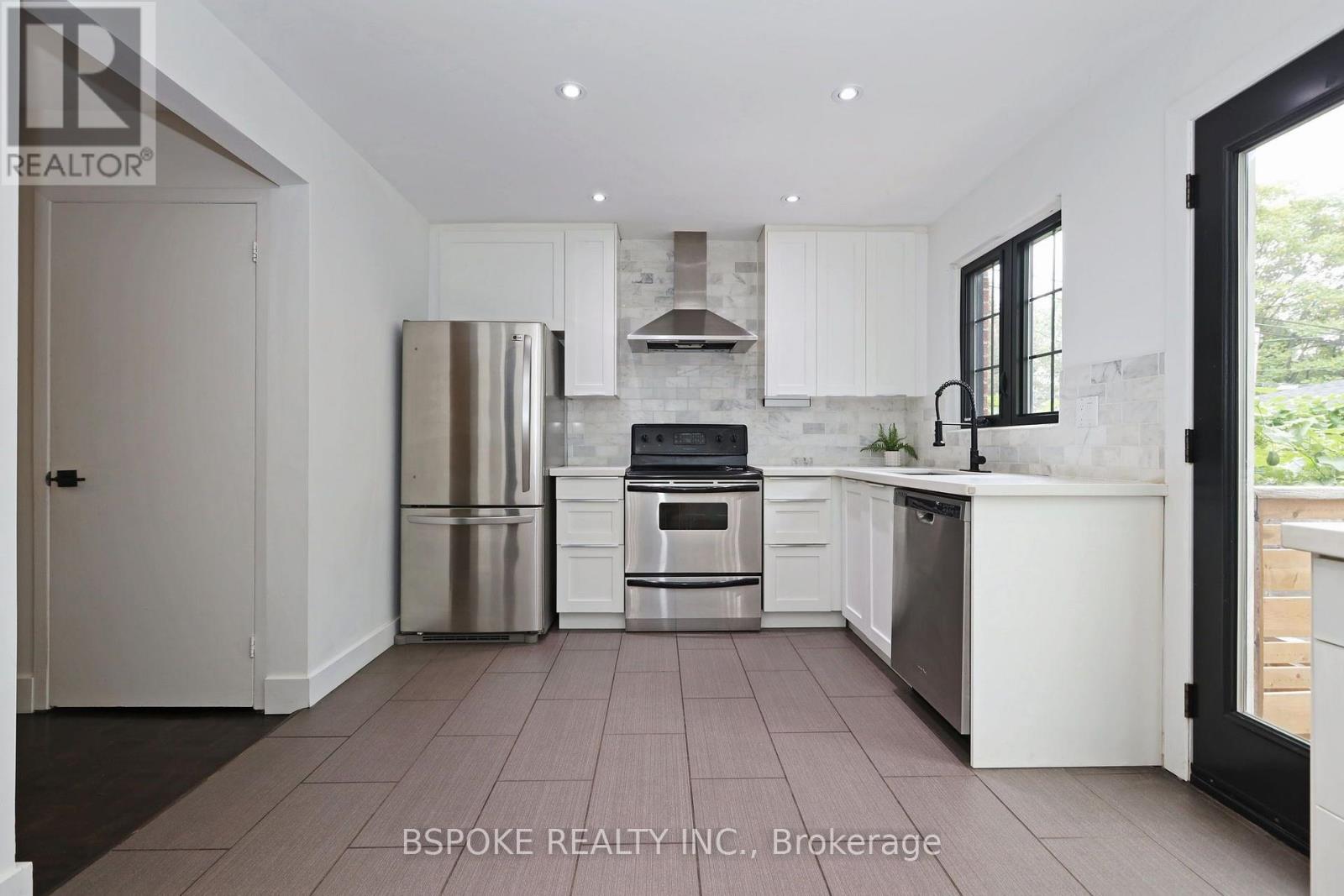 79 Badgerow Avenue — photo 10