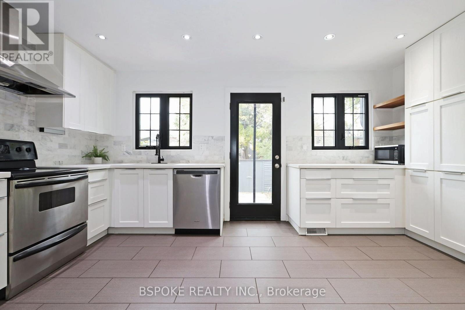 79 Badgerow Avenue — photo 11