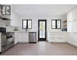 79 Badgerow Avenue, Toronto, ON M4M1V5 Photo 11