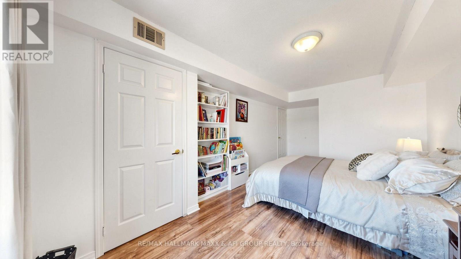 2- 92 Petra Way, Whitby, ON photo 28