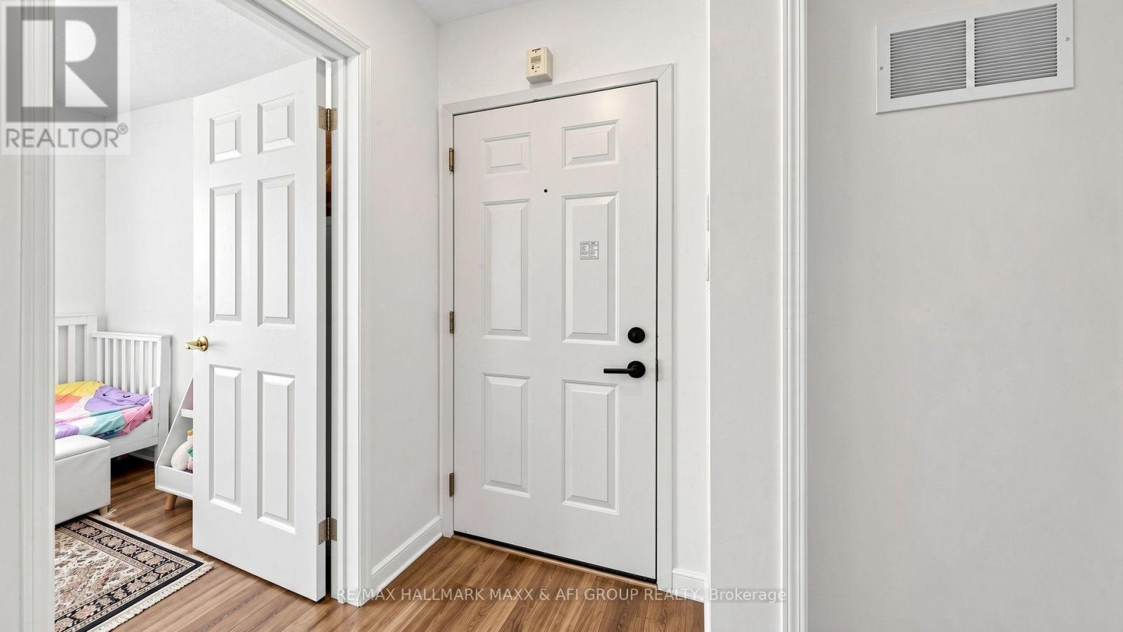 #2 92 PETRA WAY - 41