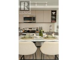 2603 - 100 Eastdale Avenue, Toronto, ON M4C5A1 Photo 6