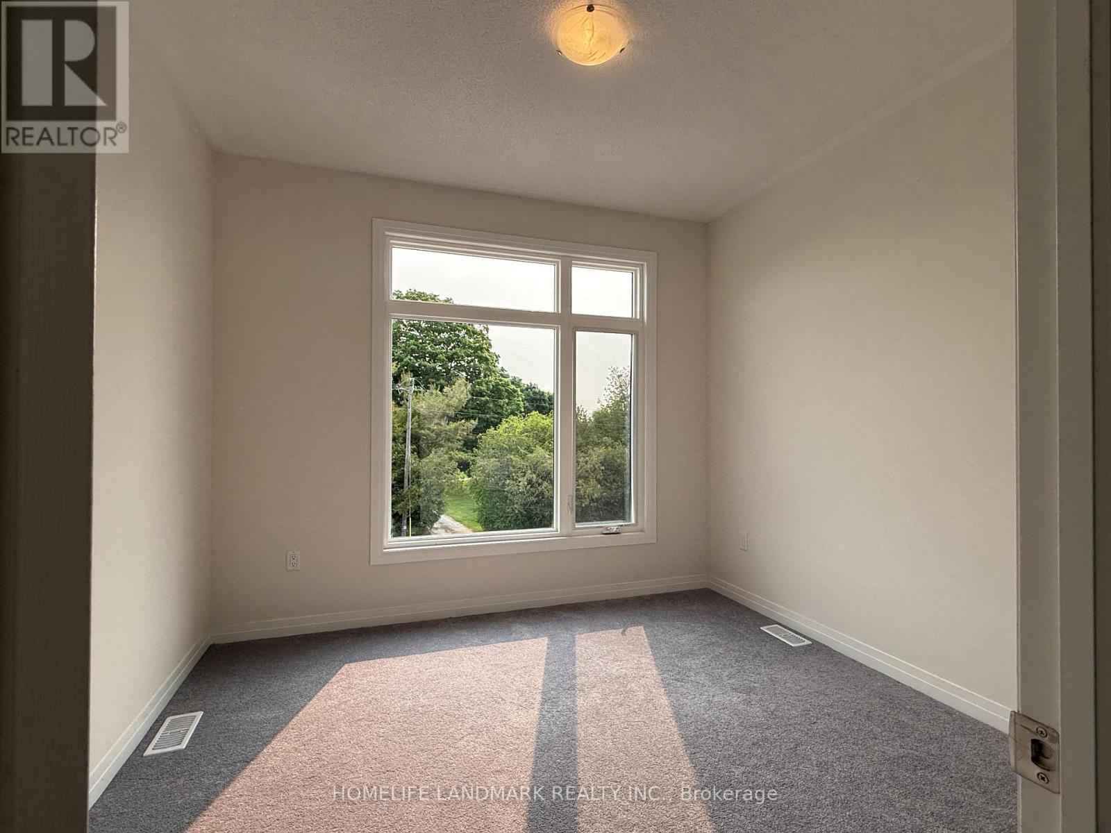 3022 Sideline 16, Pickering, ON photo 8
