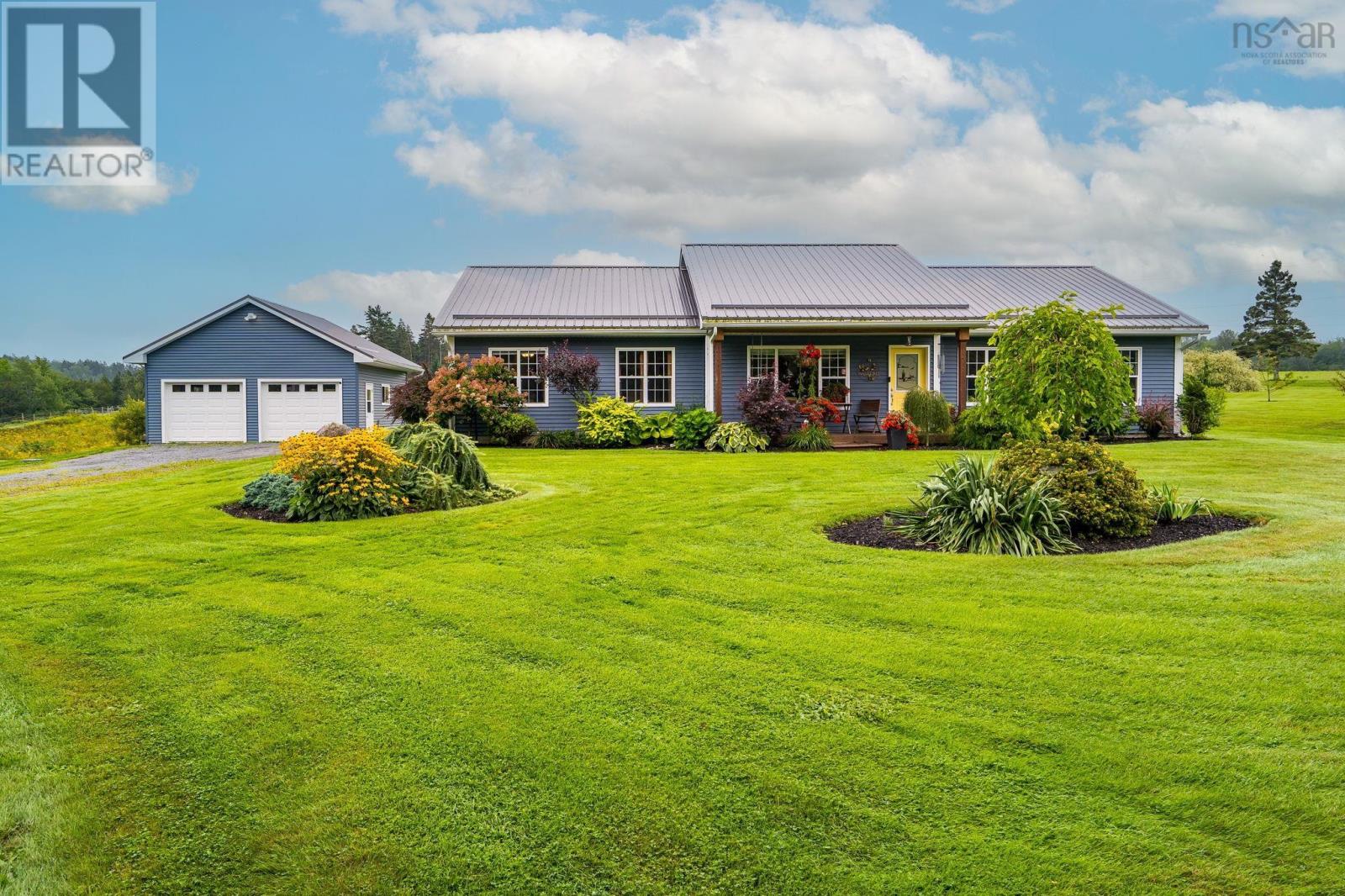 1716 Ashdale Road - 1