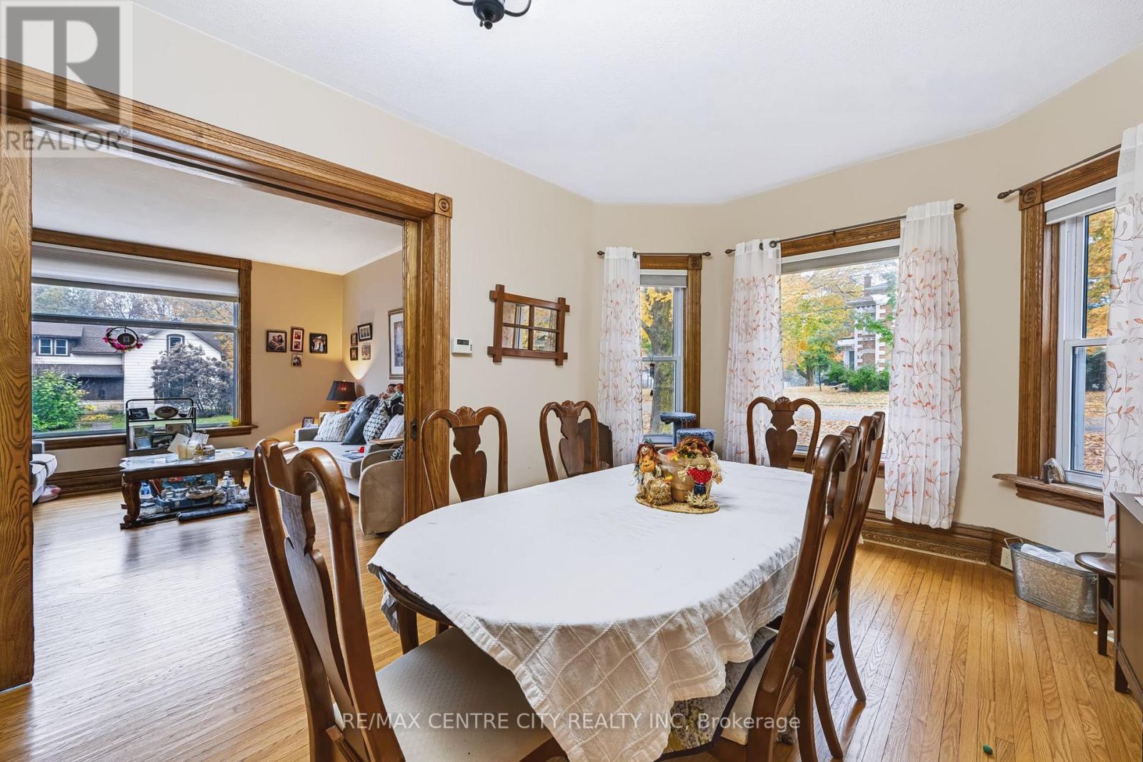 38 MARKET STREET - 12