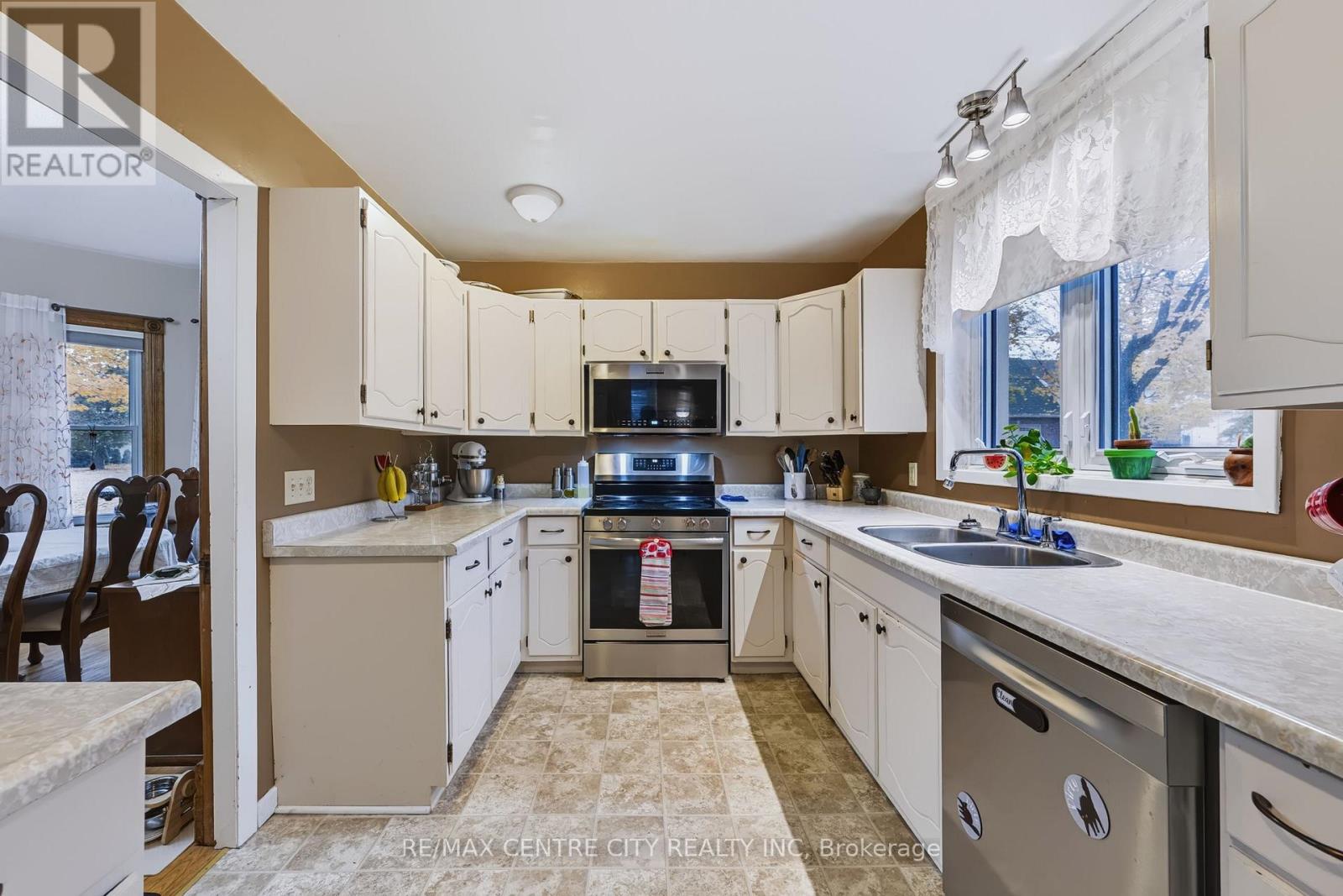 38 Market Street — photo 14