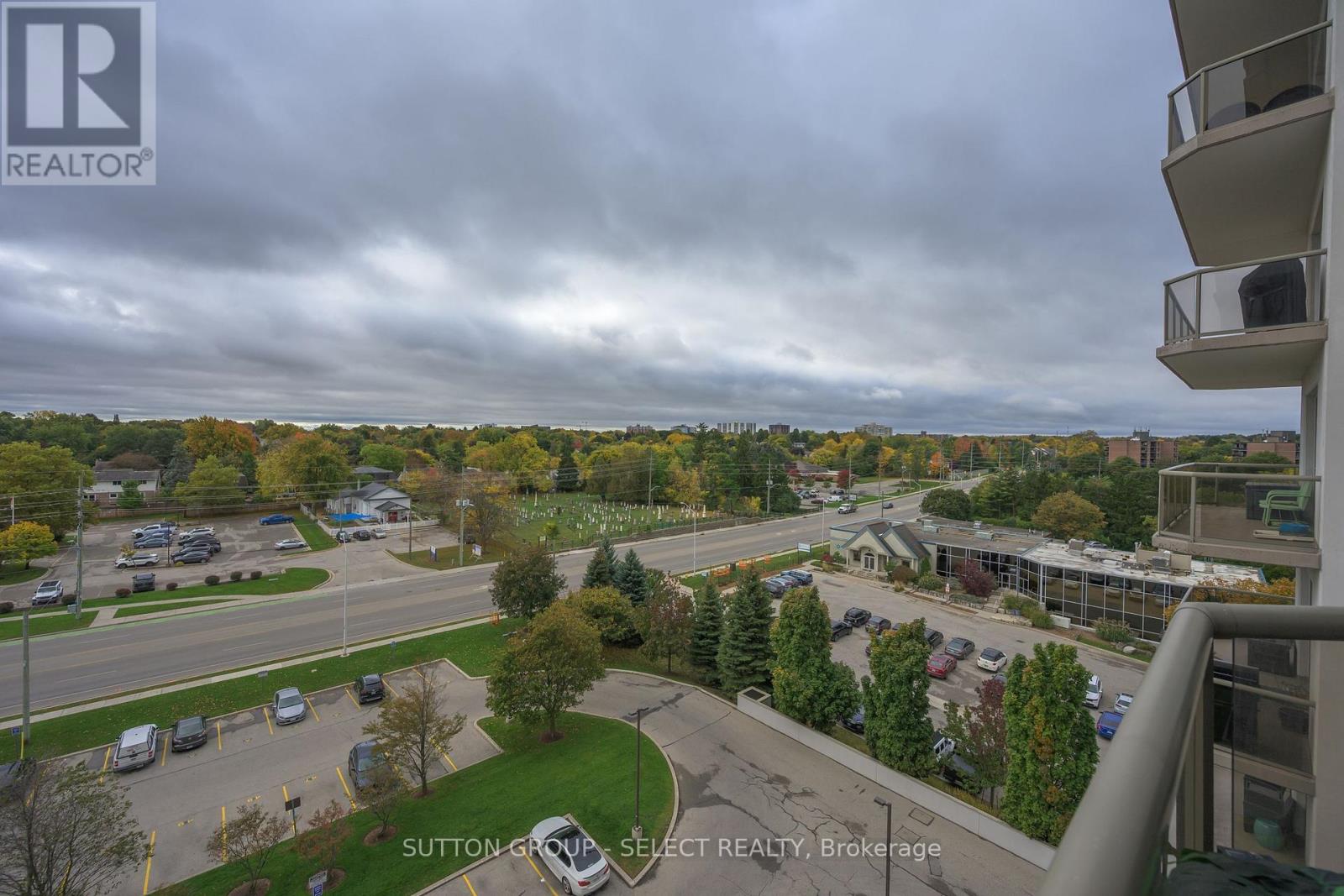 353 Commissioners Road West — photo 17