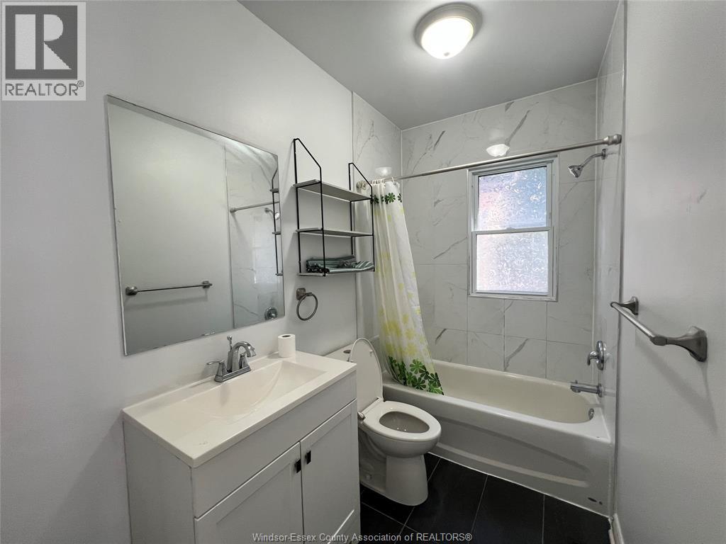 304 Parent Avenue — photo 10