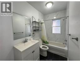304 Parent Avenue Unit# 2, Windsor, ON N9A2B8 Photo 10