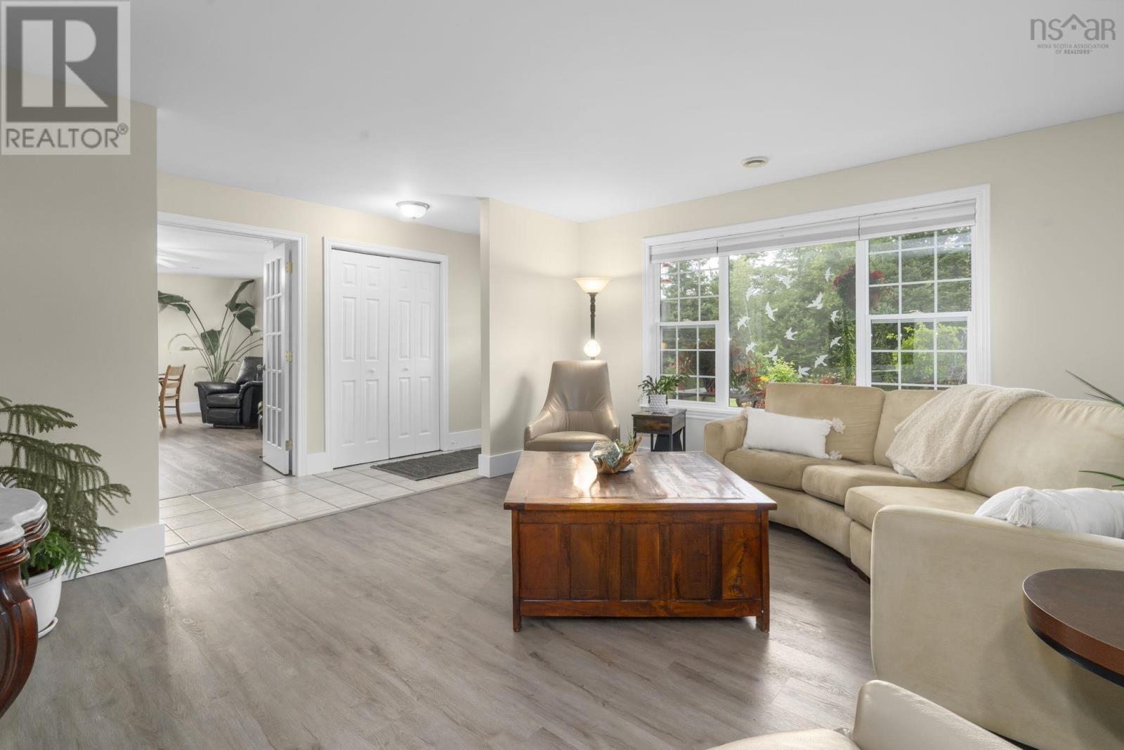 1716 Ashdale Road - 5