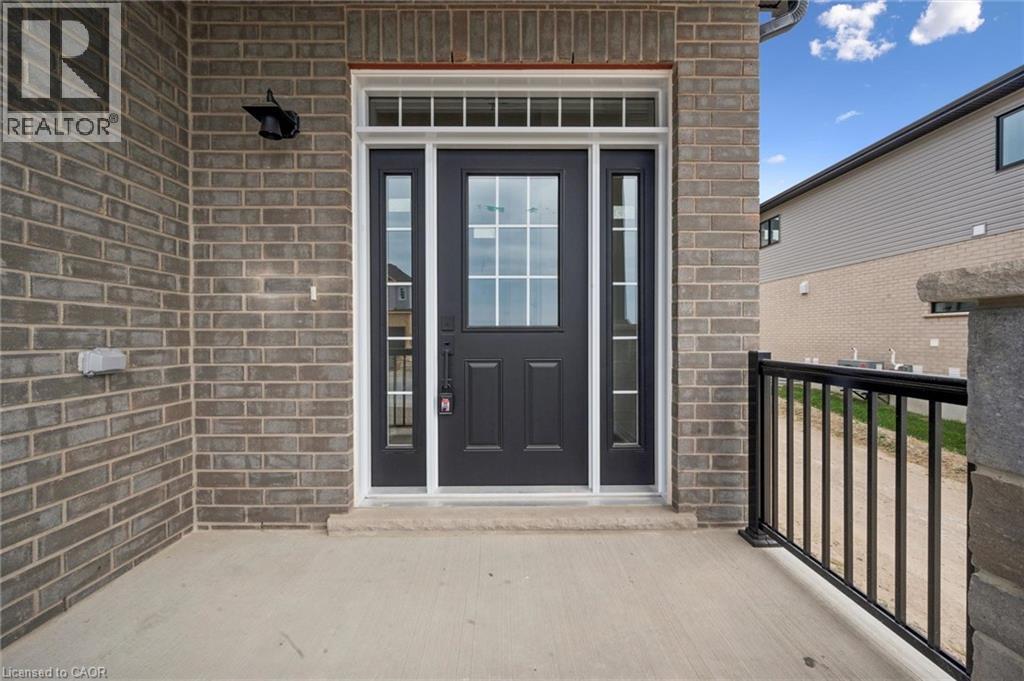 447 Benninger Street — photo 2