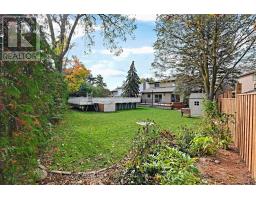 1068 Wildwood Drive, Newmarket, ON L3Y2B5 Photo 31