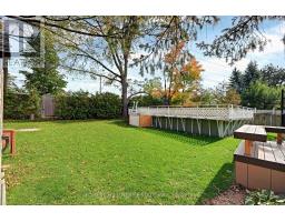 1068 Wildwood Drive, Newmarket, ON L3Y2B5 Photo 32