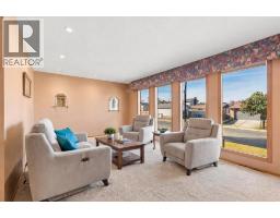 4316 53 Street NE - photo 3