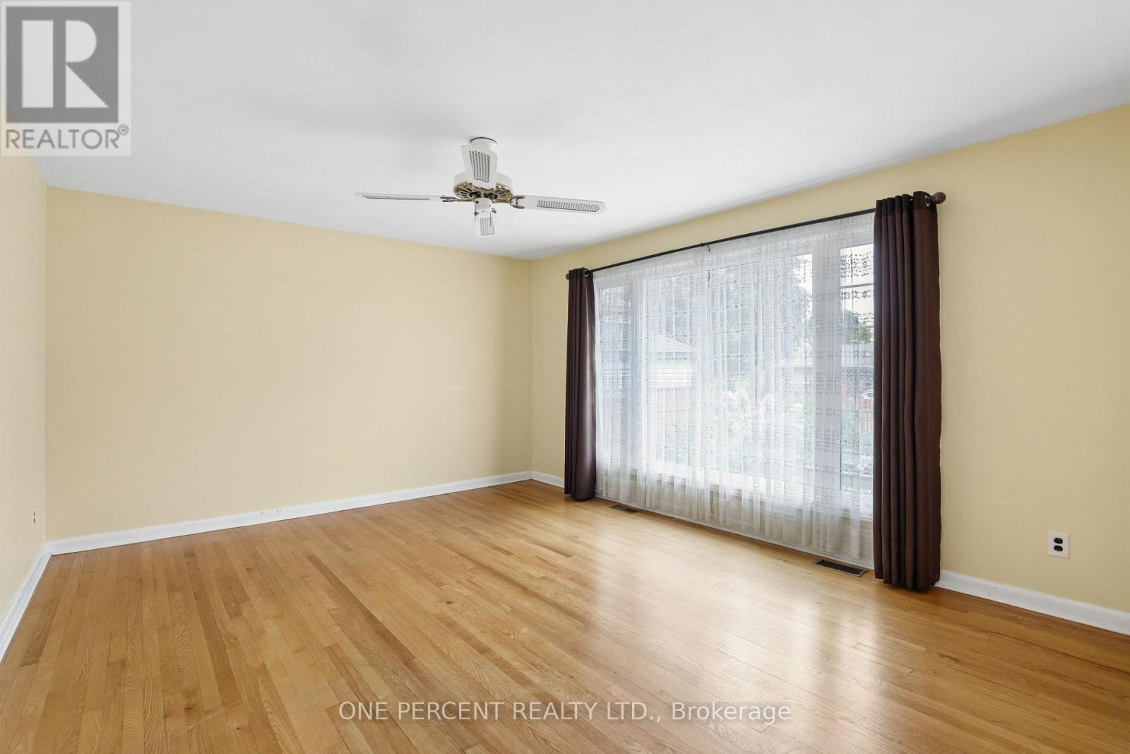 703 Trojan Avenue — photo 8