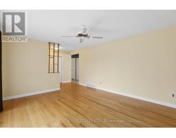 703 Trojan Avenue, Ottawa, ON K1K2P1 Photo 10