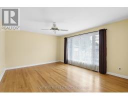 703 Trojan Avenue, Ottawa, ON K1K2P1 Photo 8