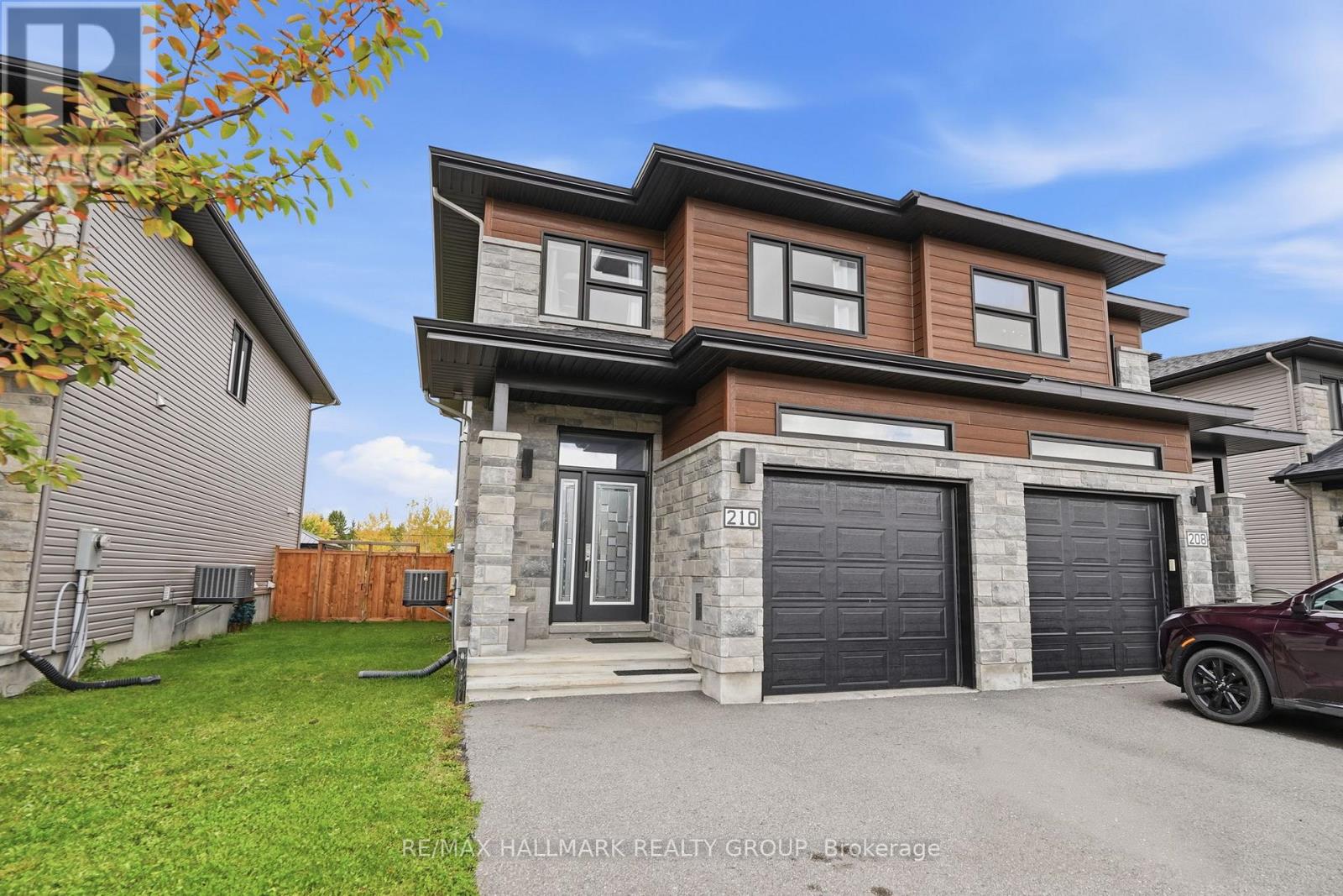 210 ARGILE STREET - 3