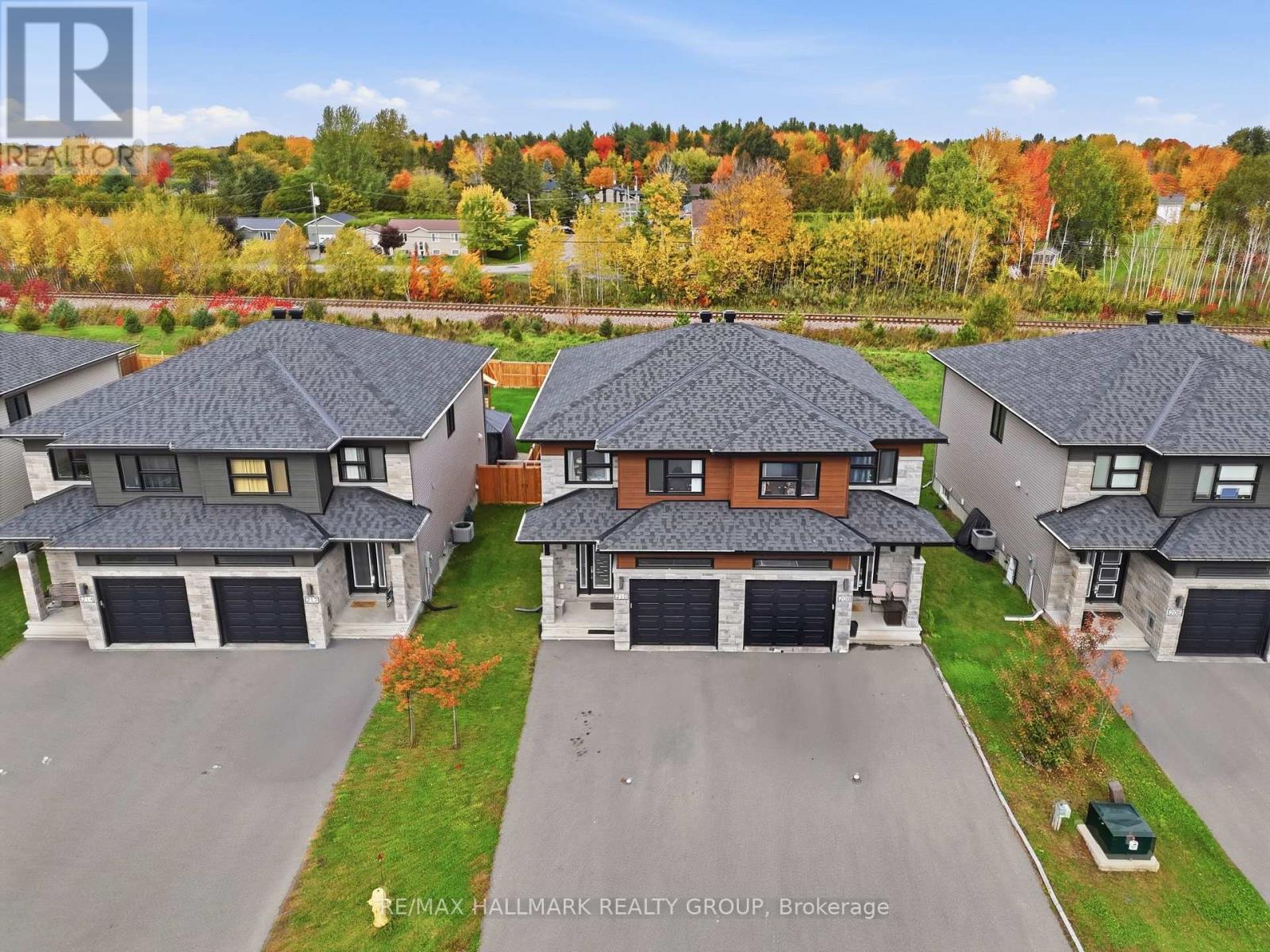 210 ARGILE STREET - 35