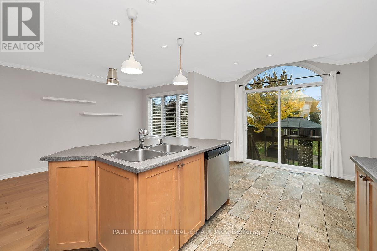 2216 Brockstone Crescent — photo 21