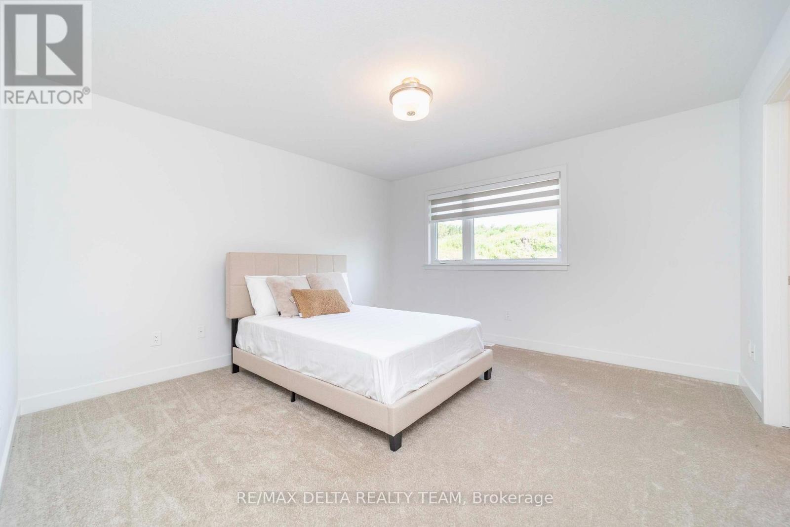 631 Knotridge Street — photo 21