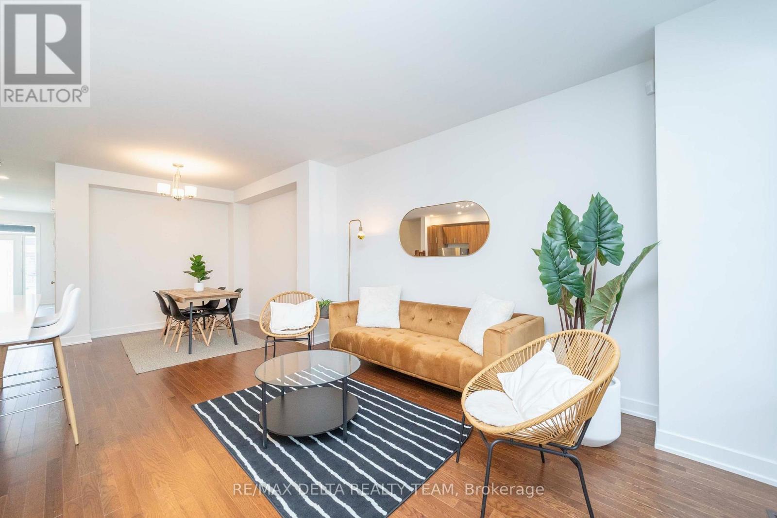 631 Knotridge Street — photo 8