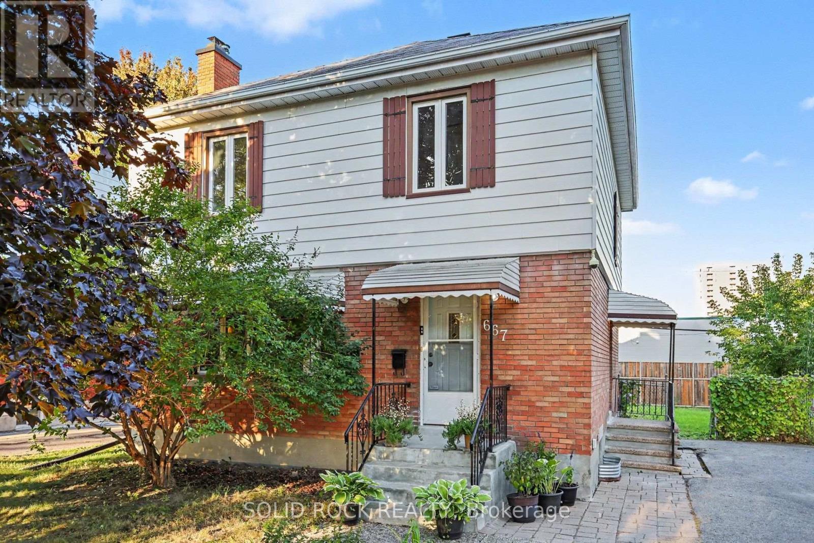 667 ALESTHER STREET - 1