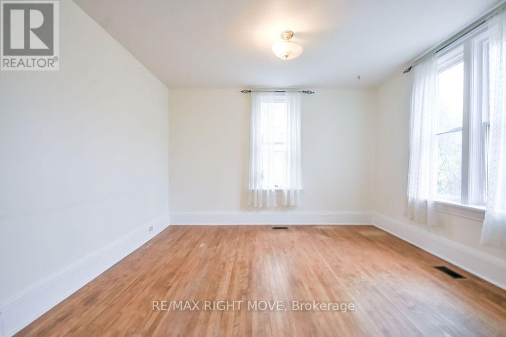 129 Coldwater Road West — photo 14
