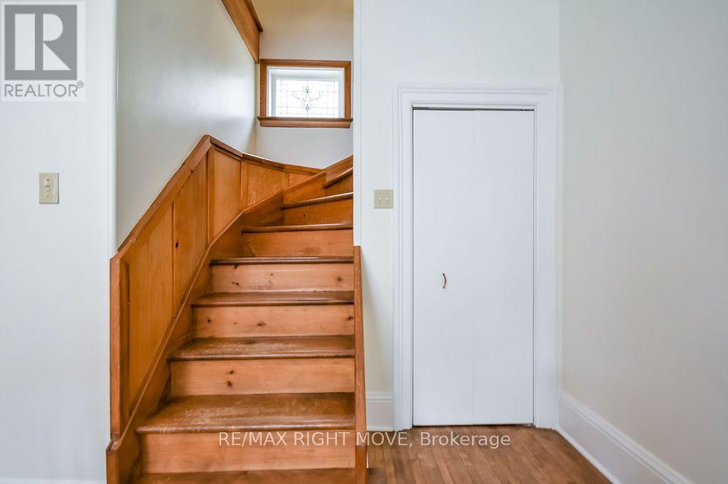 129 Coldwater Road West — photo 18