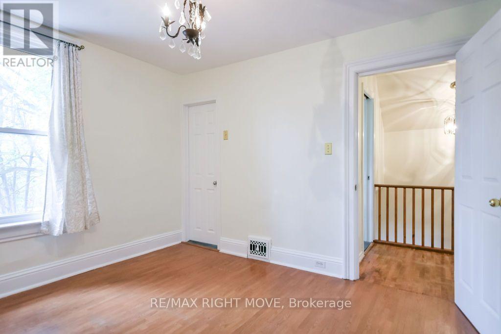 129 Coldwater Road West — photo 19