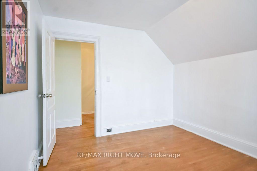 129 Coldwater Road West — photo 21