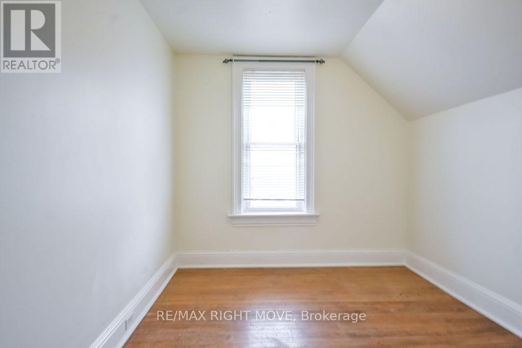 129 Coldwater Road West — photo 22