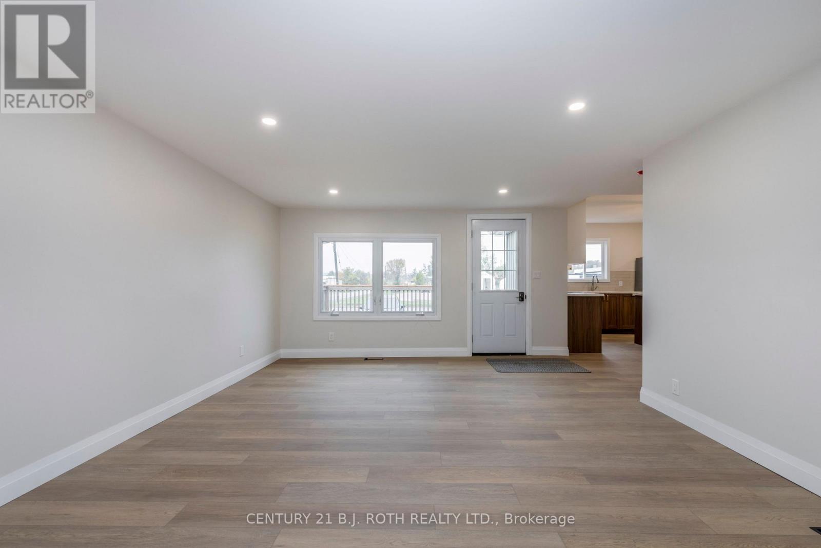 51 JAMES STREET E - 12