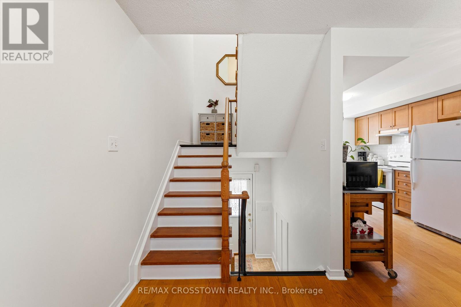 B1- 440 Yonge Street, Barrie, ON photo 13