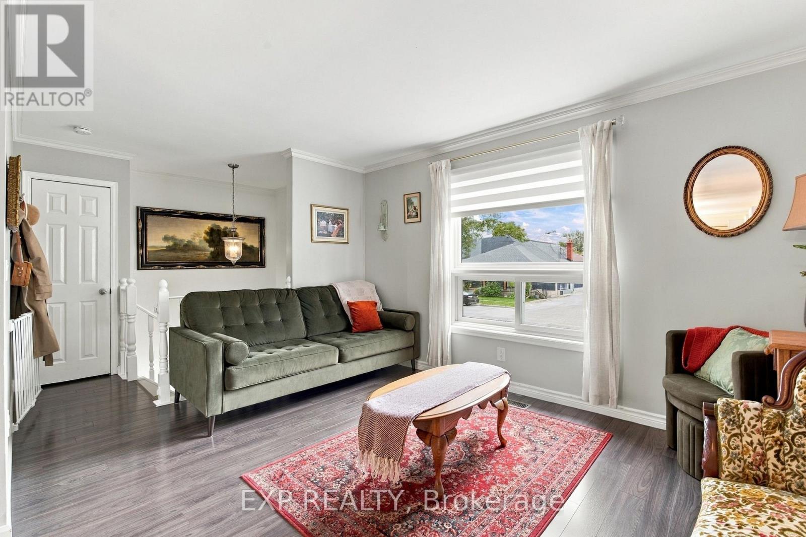 28 Maitland Street — photo 10