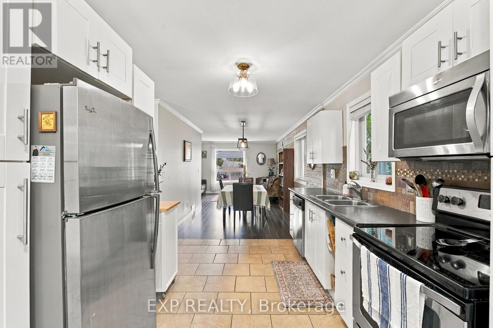 28 Maitland Street — photo 19