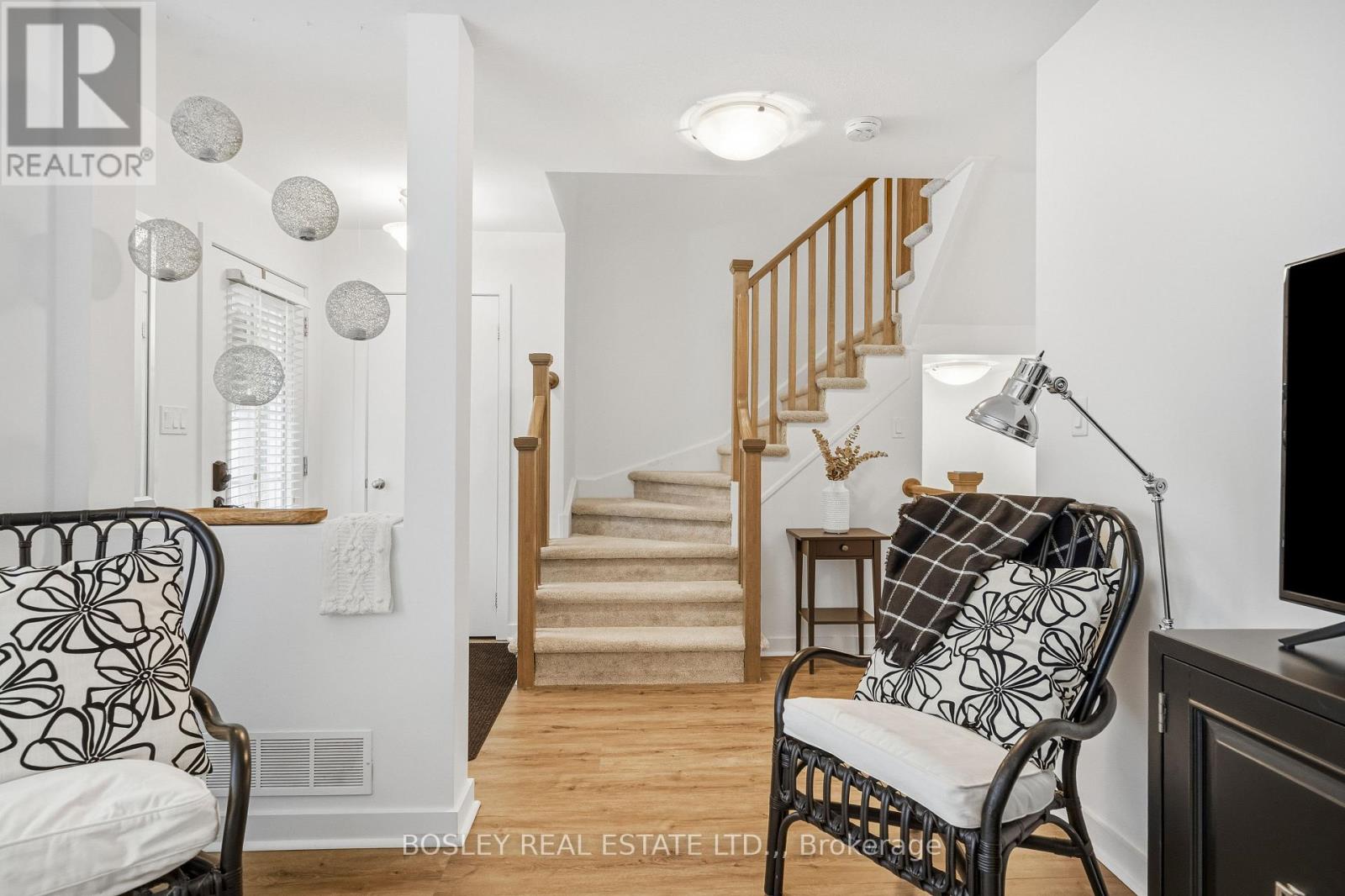 26 CHICORY CRESCENT - 22