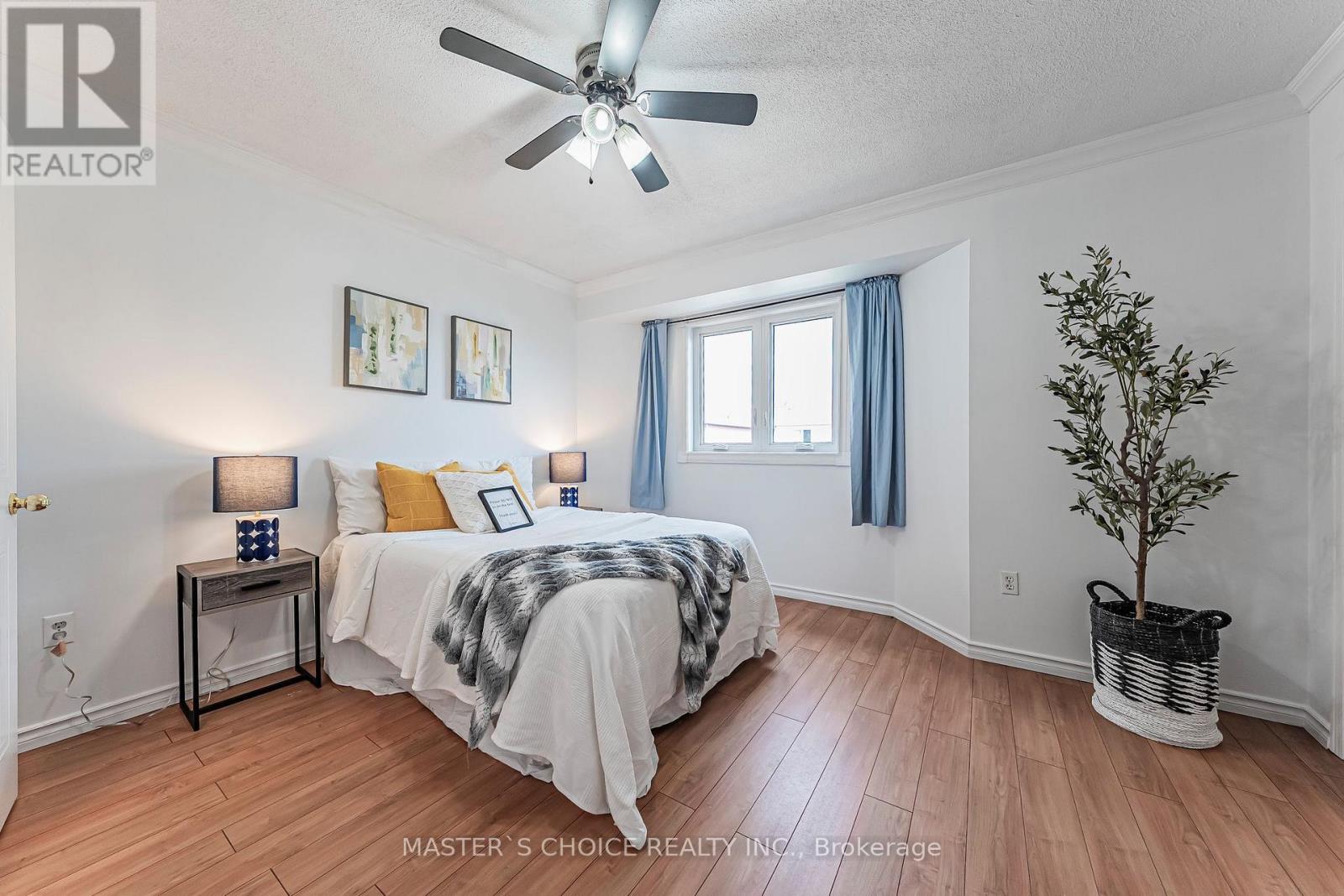 5557 CORTINA CRESCENT - 22