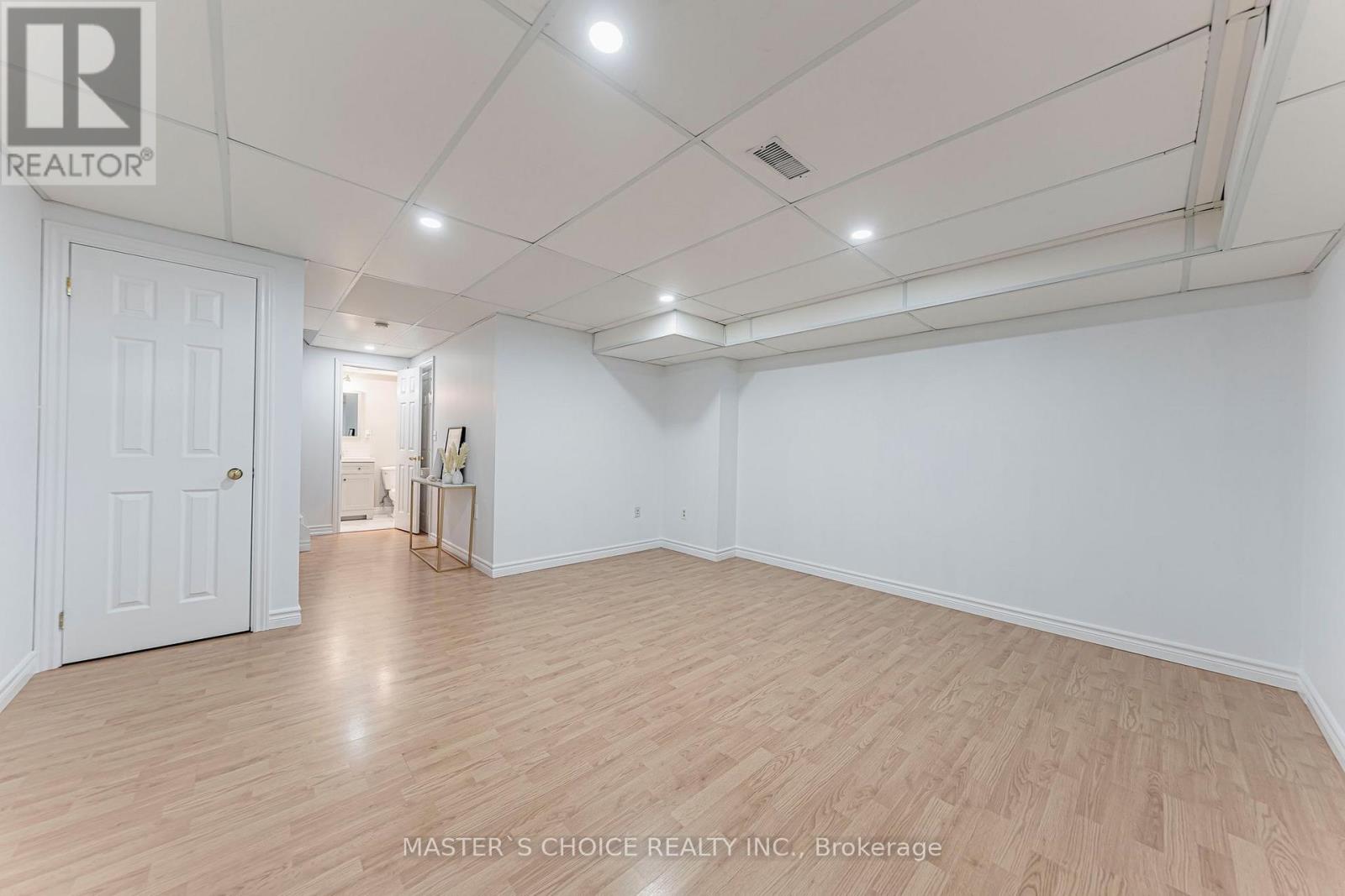 5557 CORTINA CRESCENT - 36