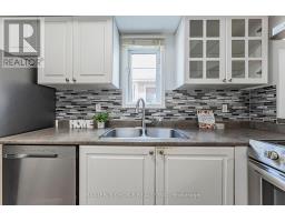 5557 Cortina Crescent, Mississauga, ON L4Z3R2 Photo 9