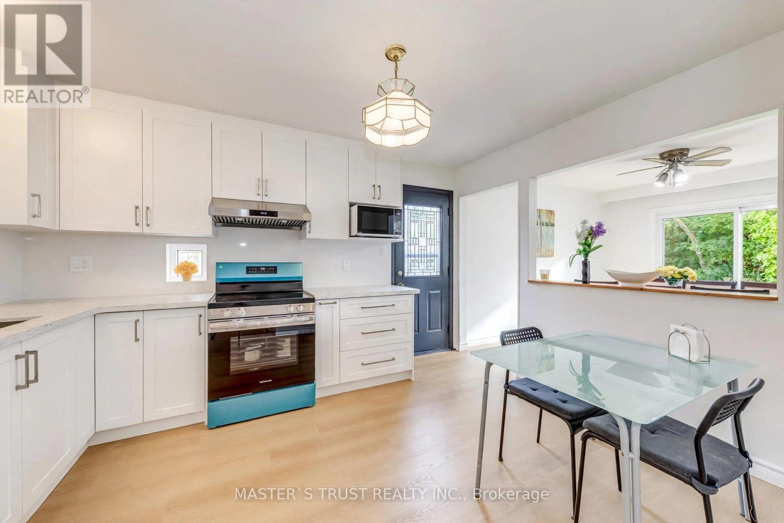 2668 ALTADENA COURT - 13