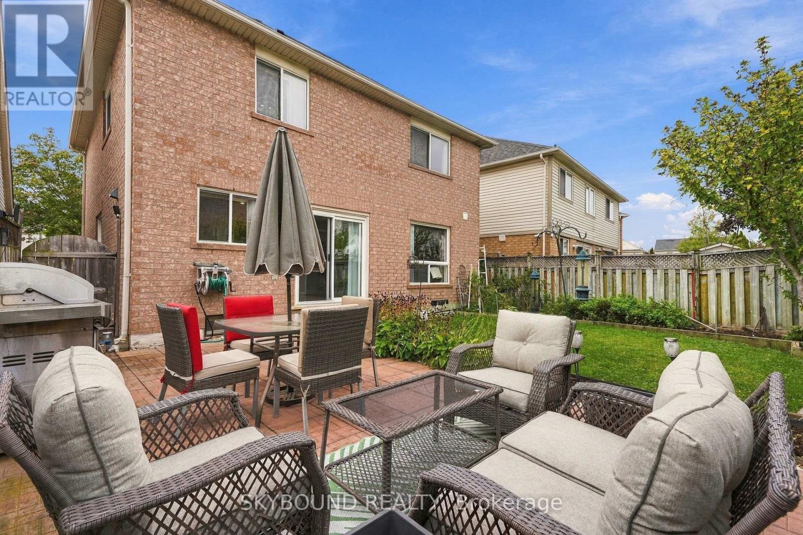 51 Thorpe Crescent, Brampton, ON photo 35