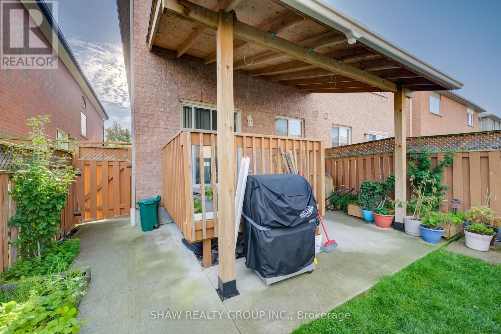 6484 SKIPPER WAY - 36