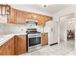 66 Spenvalley Drive, Toronto, ON M3L1Z1 Photo 12