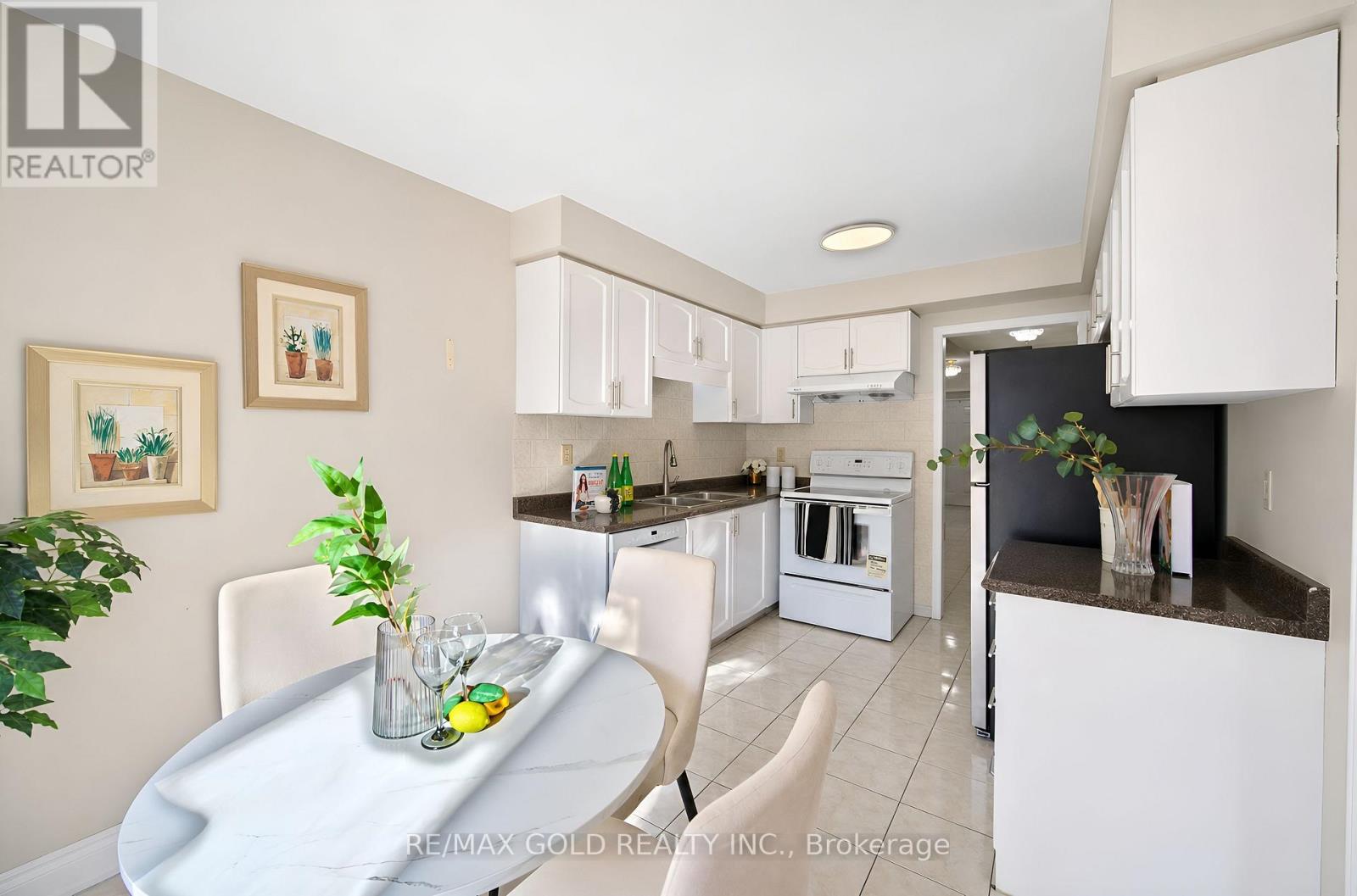 106 Bighorn Crescent — photo 15
