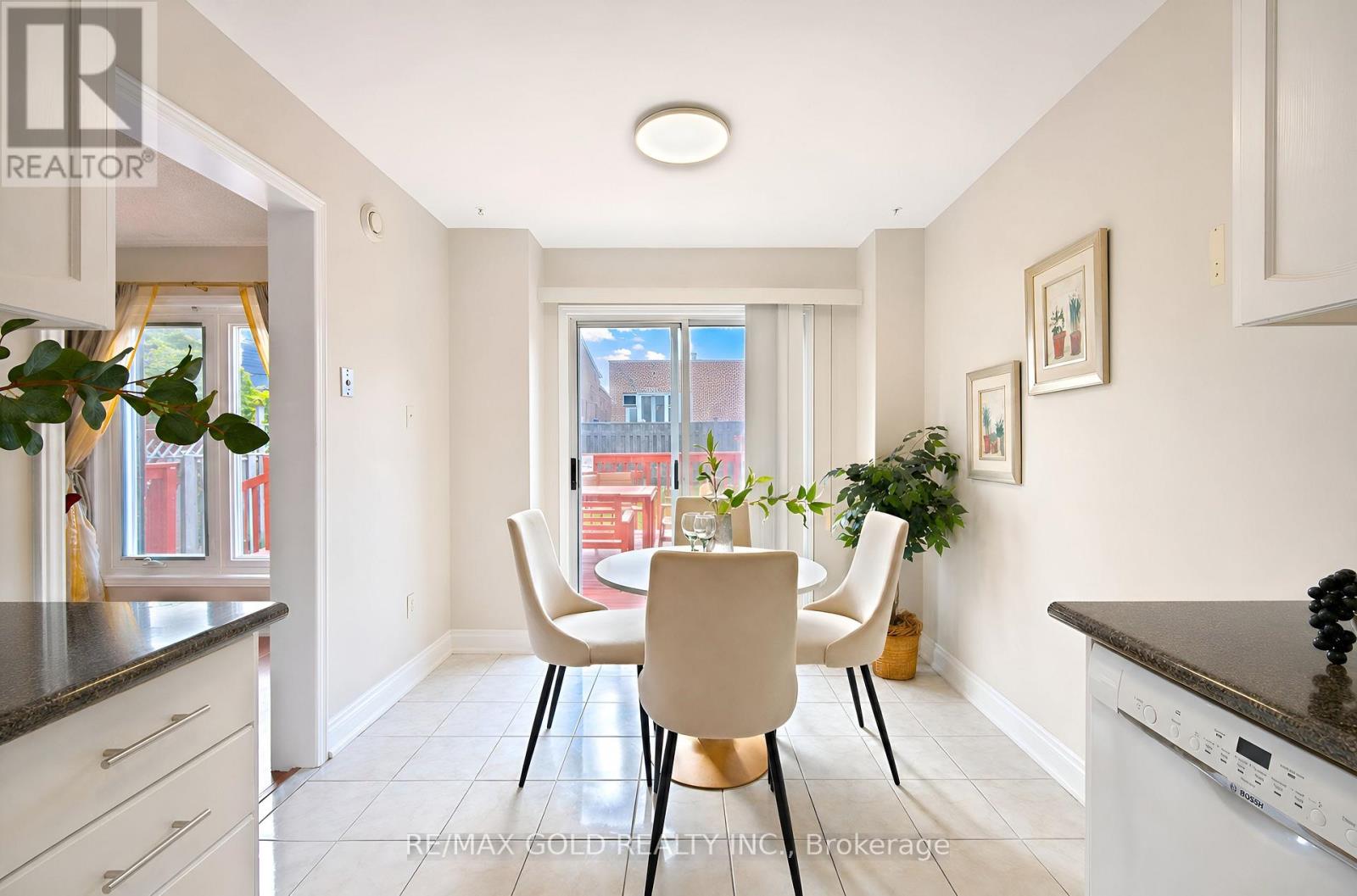106 Bighorn Crescent — photo 19