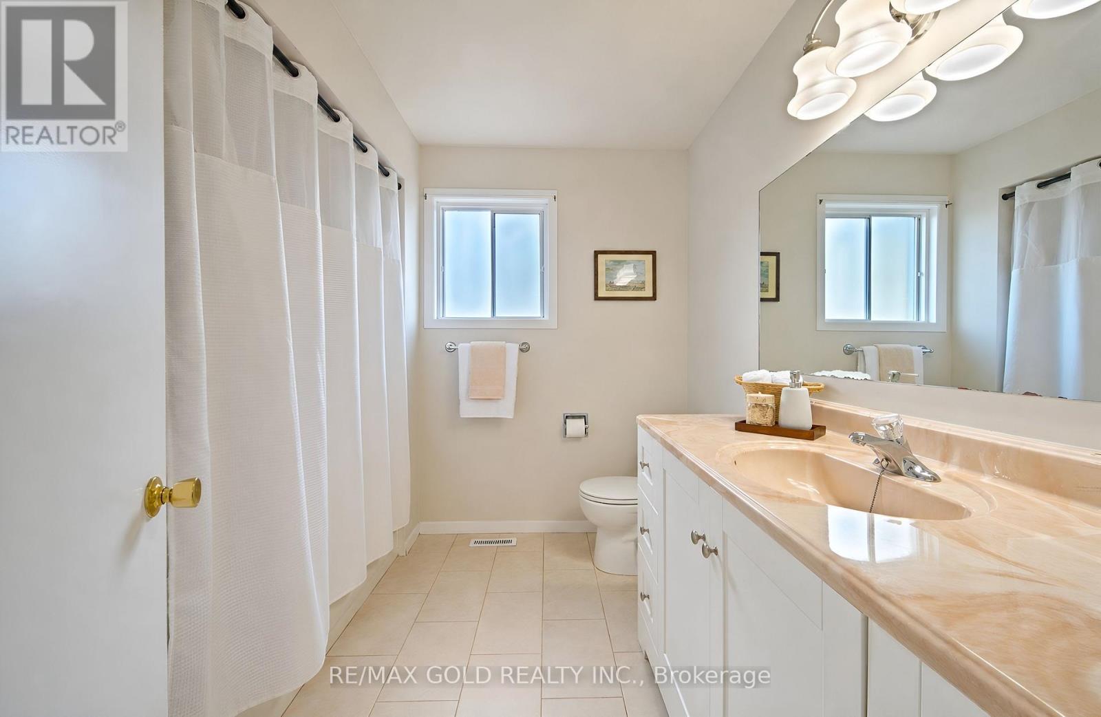 106 Bighorn Crescent — photo 36