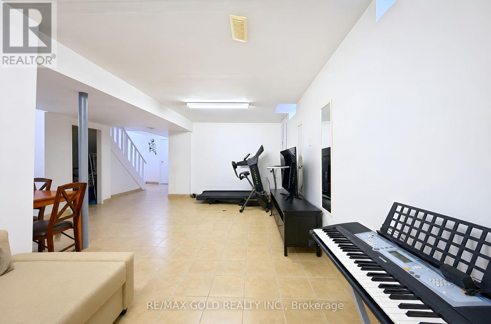 106 Bighorn Crescent — photo 41